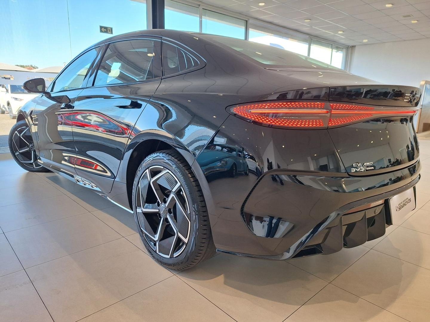 BYD Seal Elétrico 2024 – Tecnologia, desempenho e sofisticação